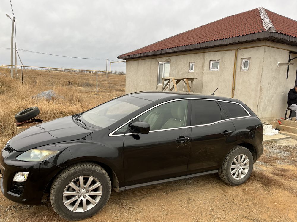 Продам Mazda CX7