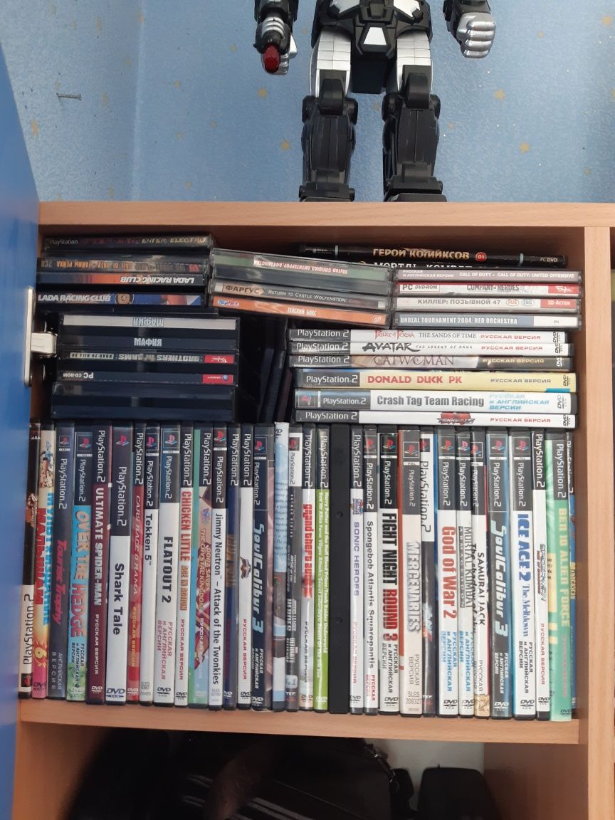 PlayStation 2 в полном комплекте с кучей игр