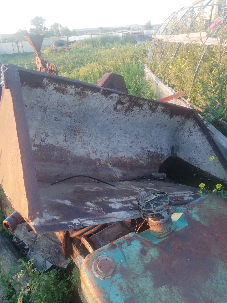 Продам трактор Т-25 и многое другое