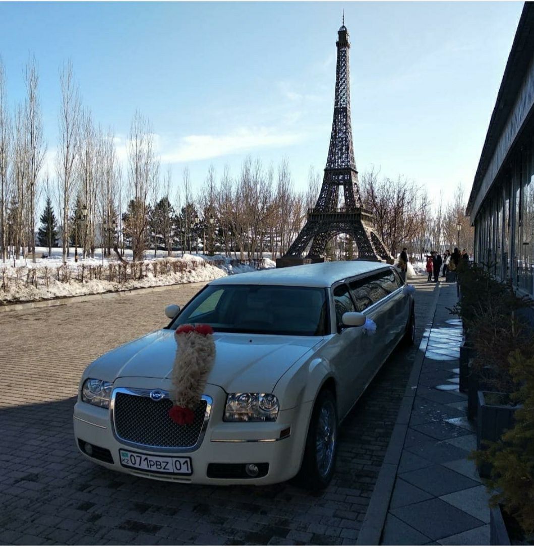 Прокат Лимузин Крайслер С 300