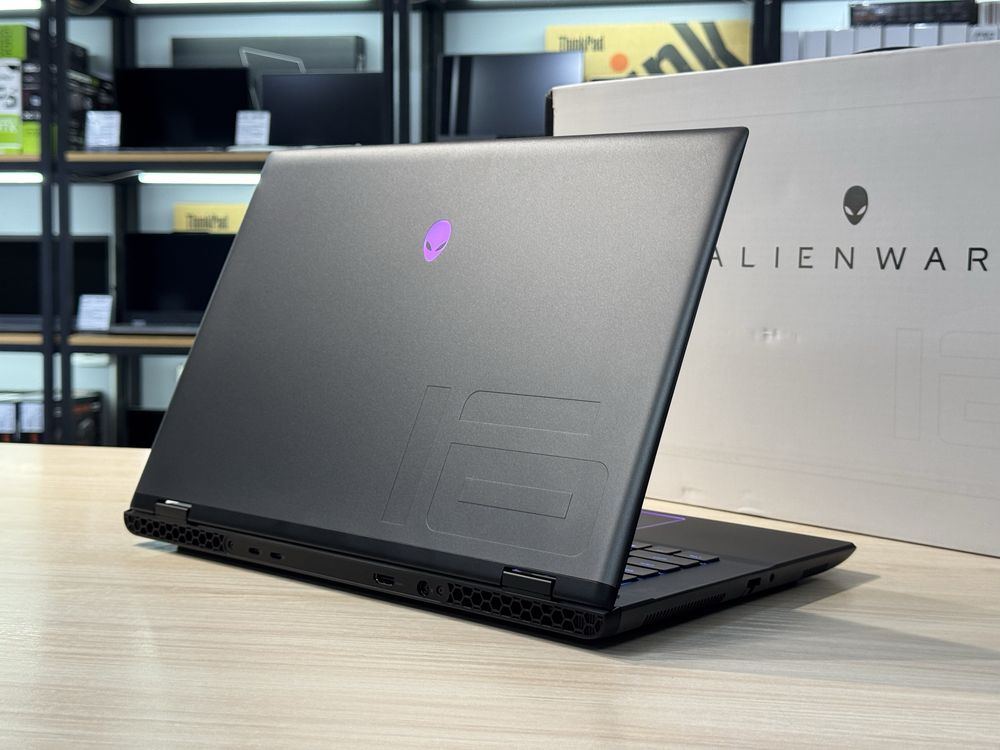 Alienware m16 R2 | Intel Core Ultra 9 185H / RTX4070 | Игровой ноутбук