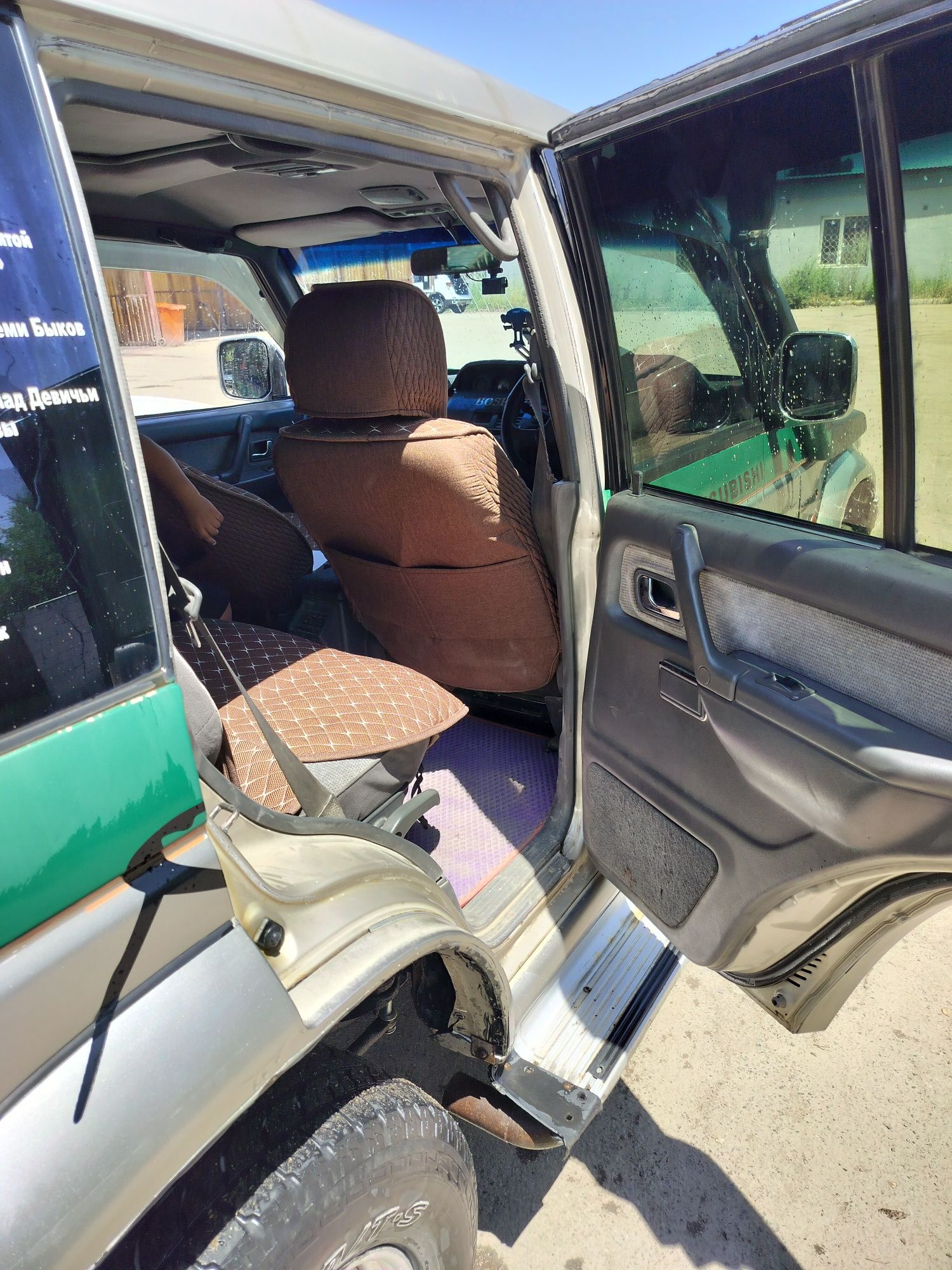 Продам Pajero 2 (3л бензин)