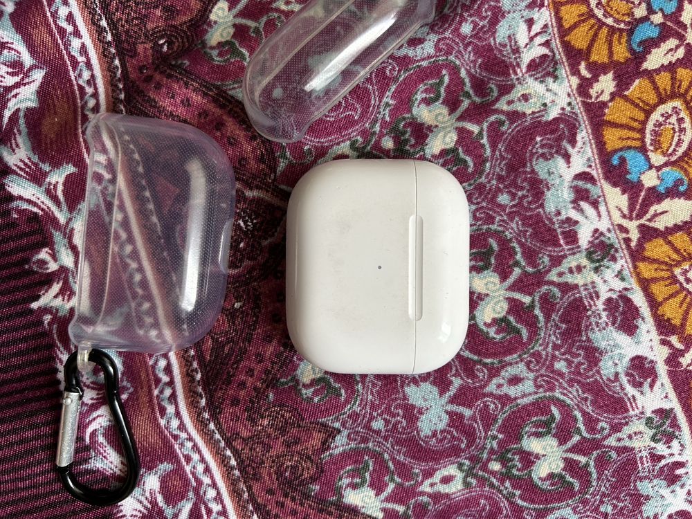 Airpods 3 с гаранти на 1 месяц