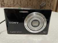 Цифровой фотоаппарат Sony
