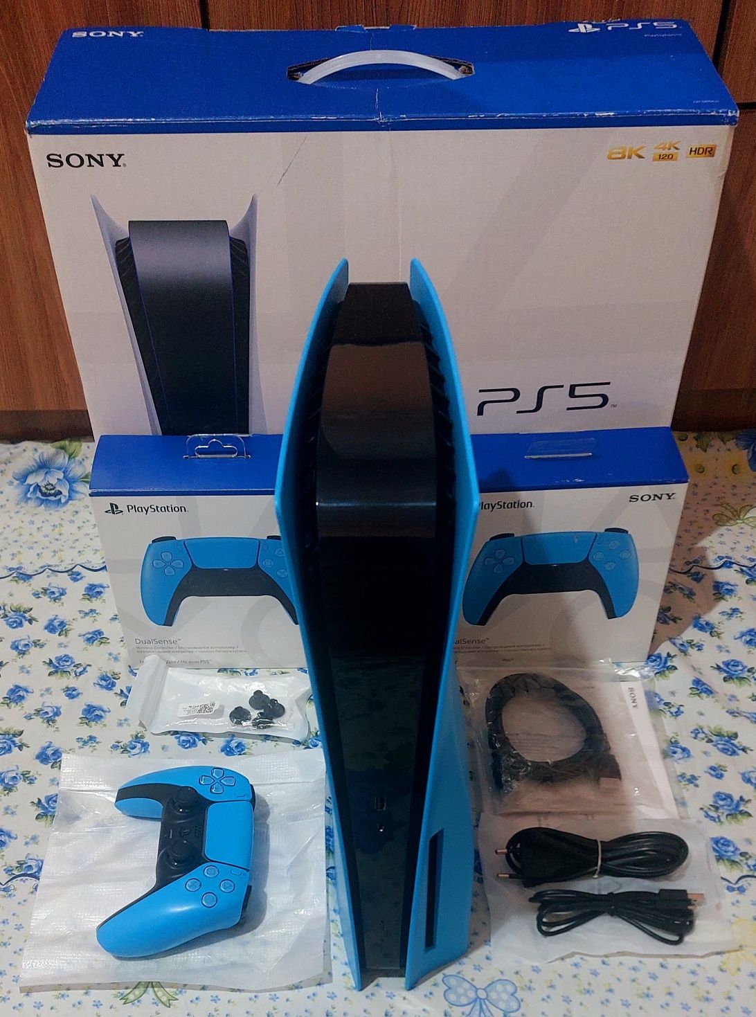 Ps5 Лимитированный для Фиферов! 2 джостик!