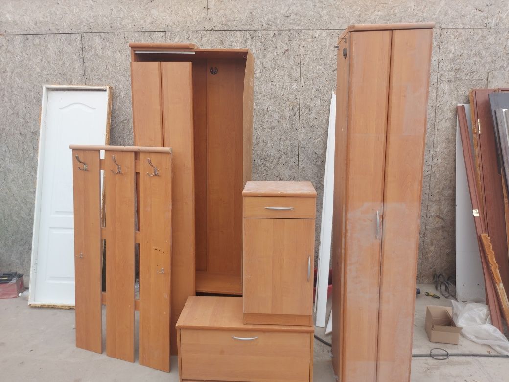 Продам прихожка 10000т
