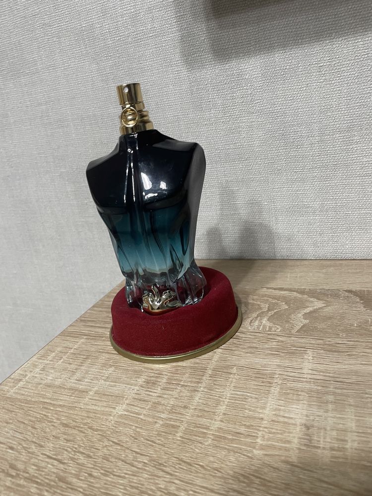 Le beau le parfum