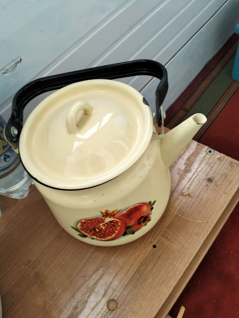 Продам ножи и половник