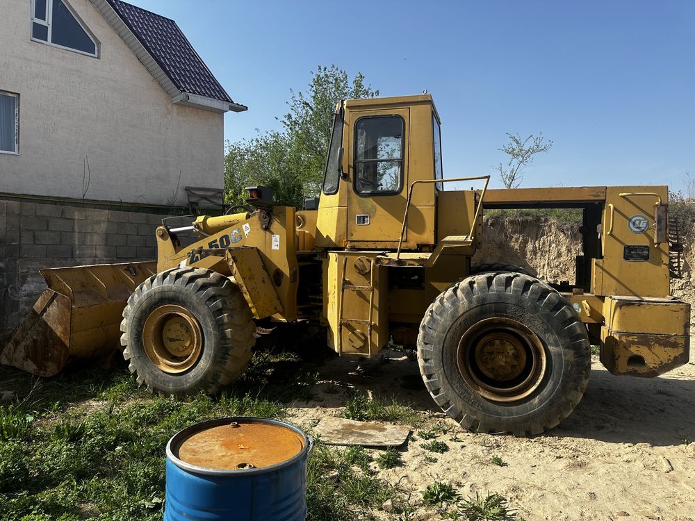 Продам погрузчик zl 50 2005 года