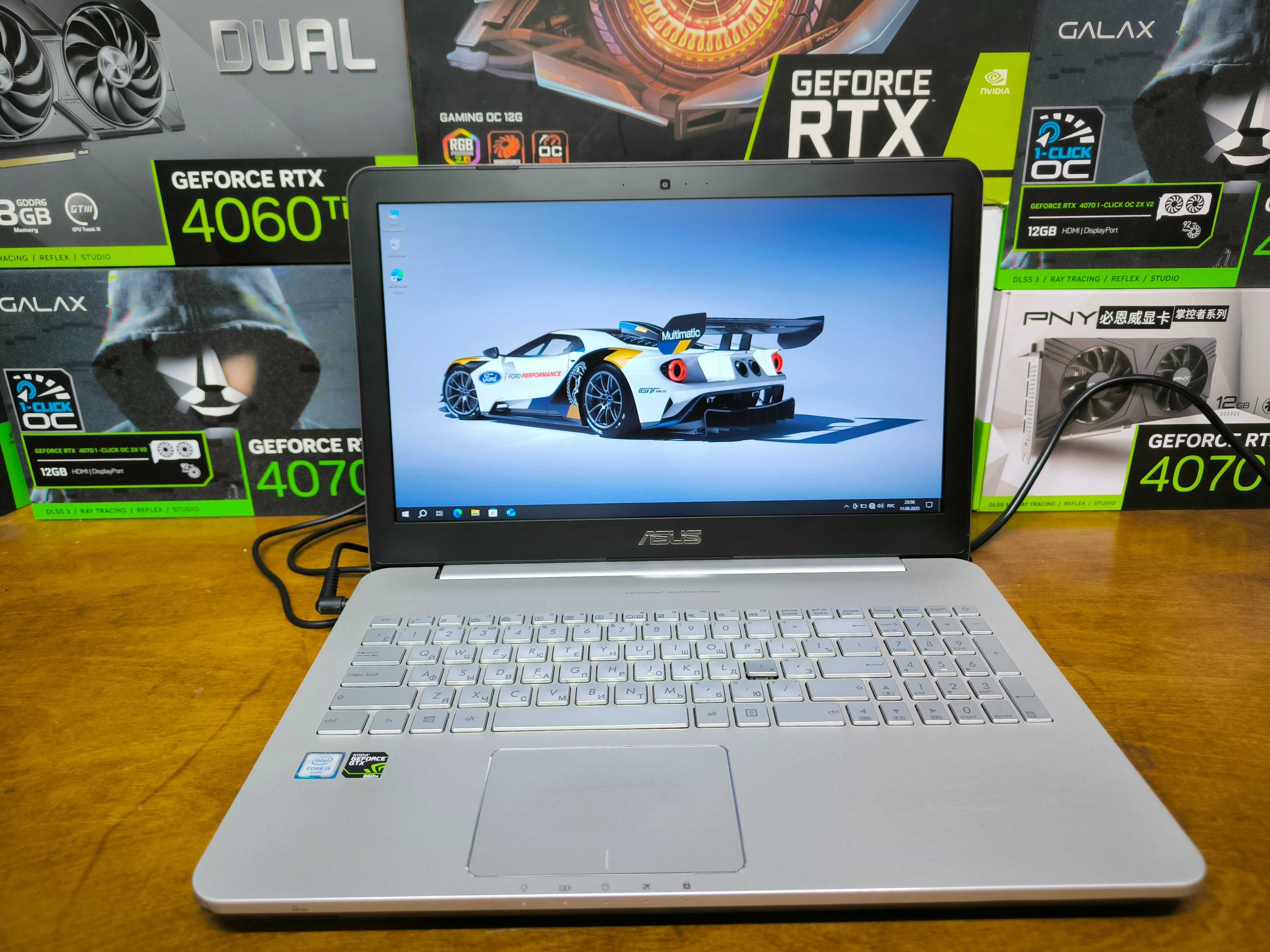 Модель: Asus N552V Intel i5-6300HQ (4/4 ядер, до 3.20GHz) готов к бою.