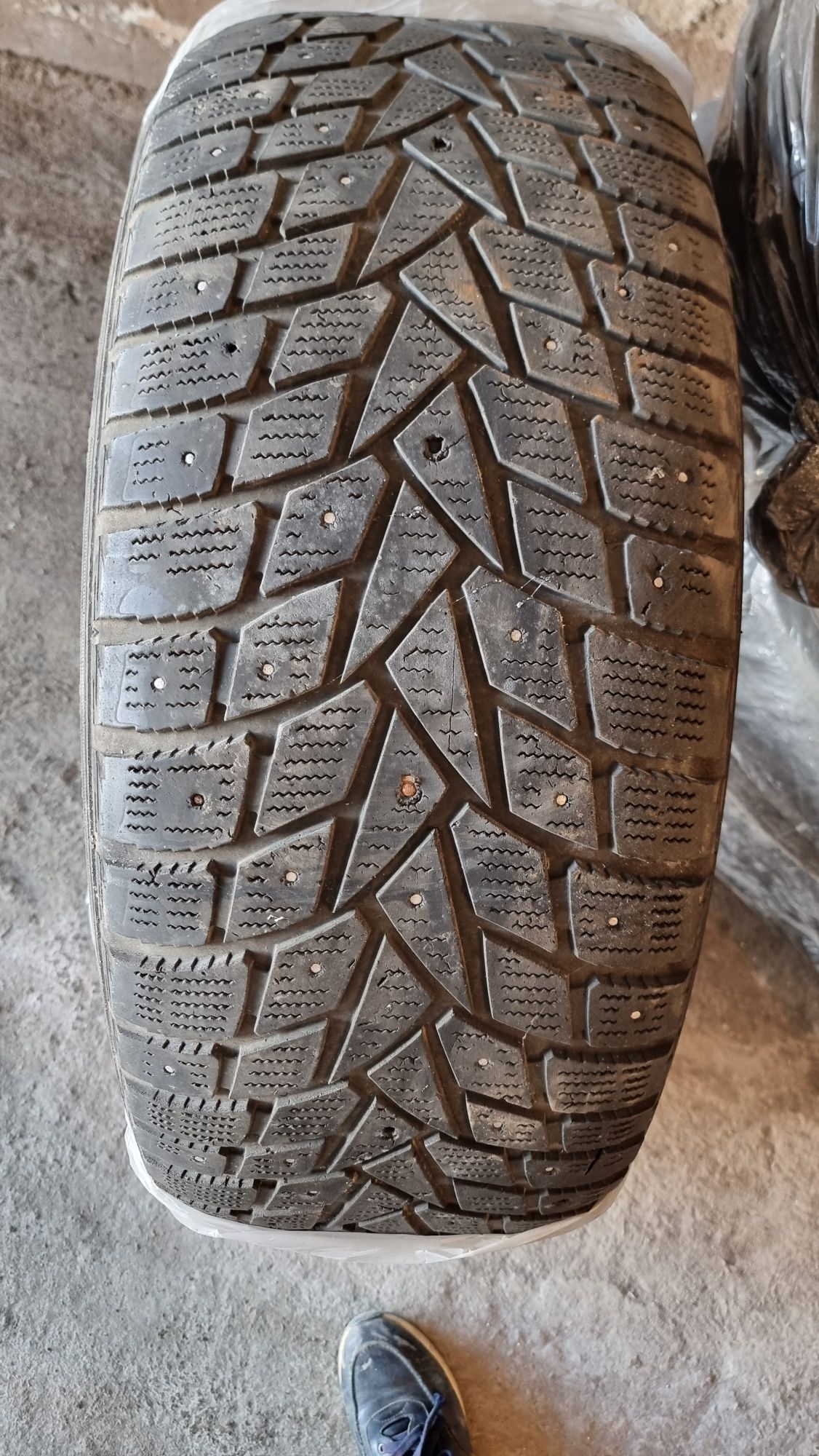Продам резину R 20