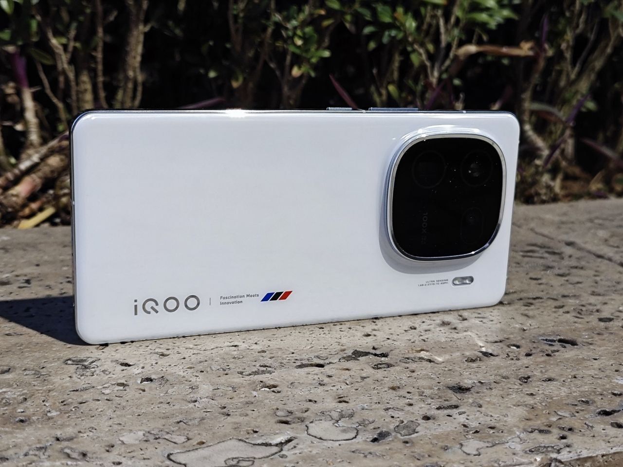 Iqoo 12,16gb+16gb озу,512 gb память