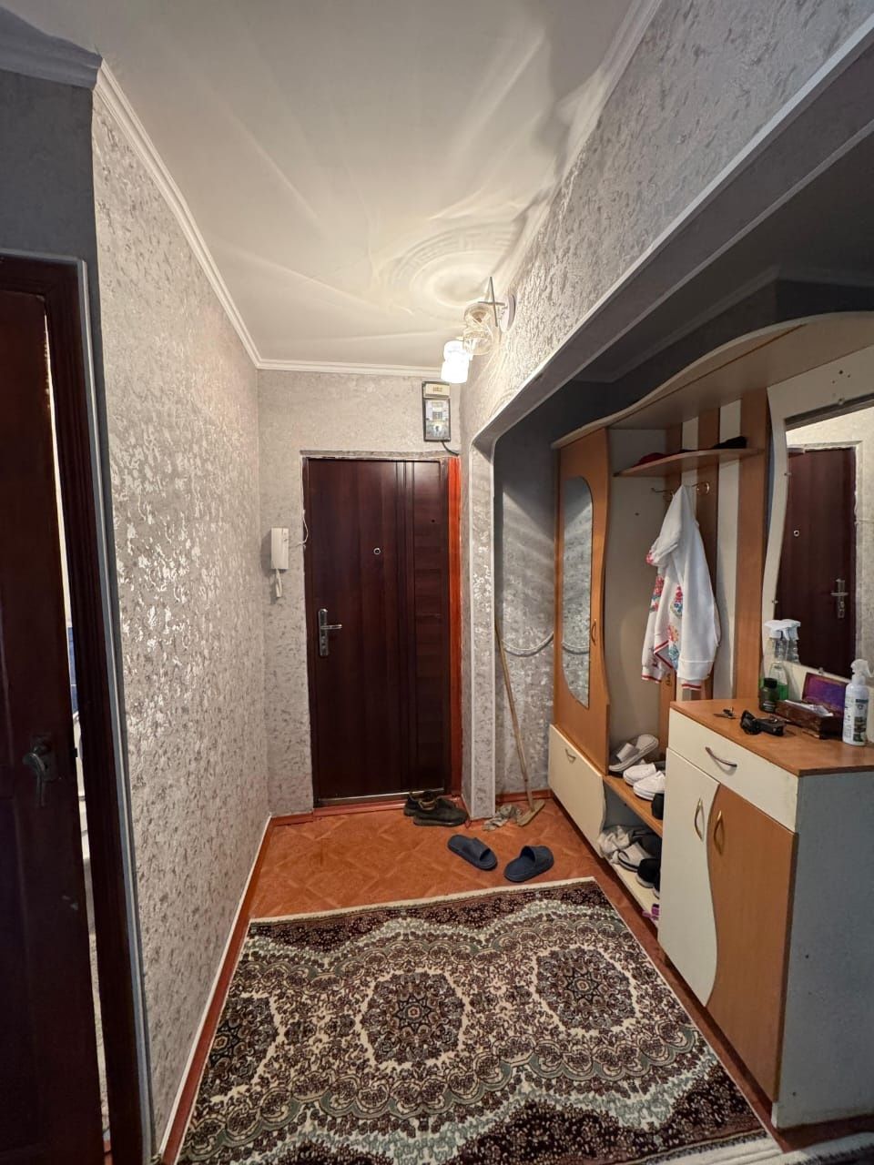 Продается 3х ком квартира. 1