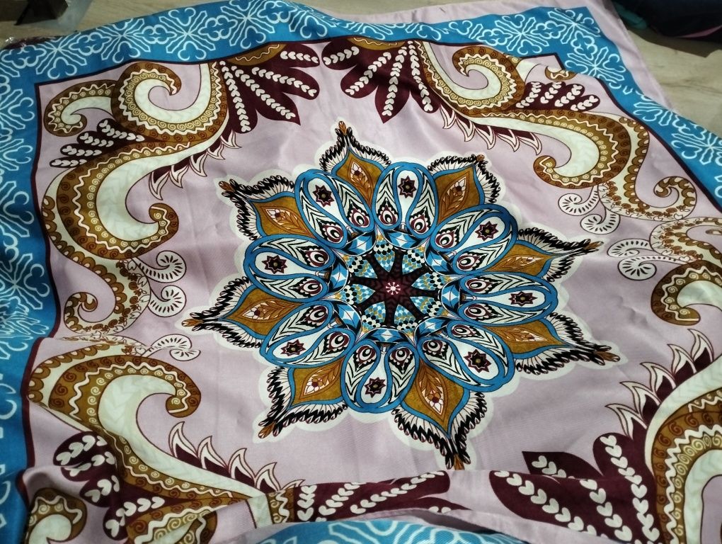 Платки и палантины на коржын калта рубашка