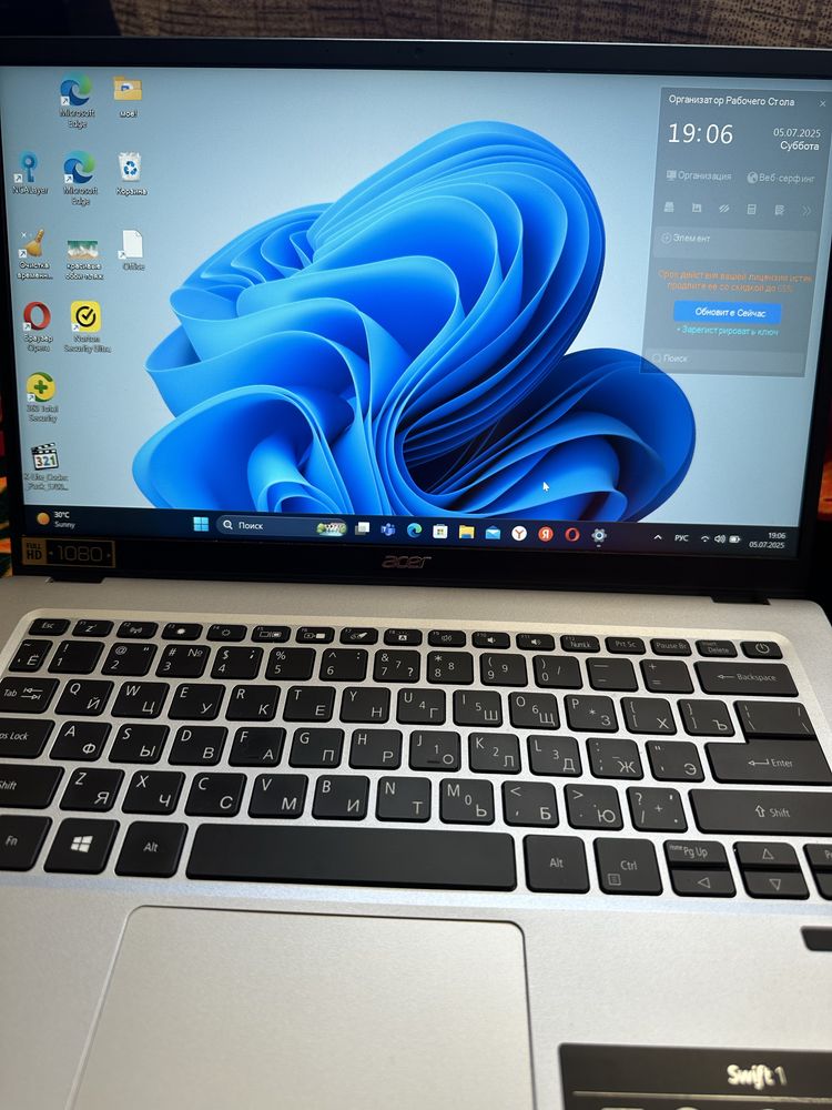 продается ноутбук acer