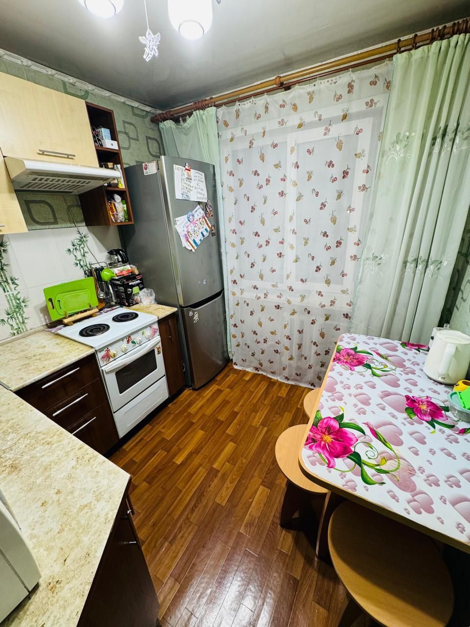 Продается 2-х комнатная квартира ул Бульвар Гагарина 14