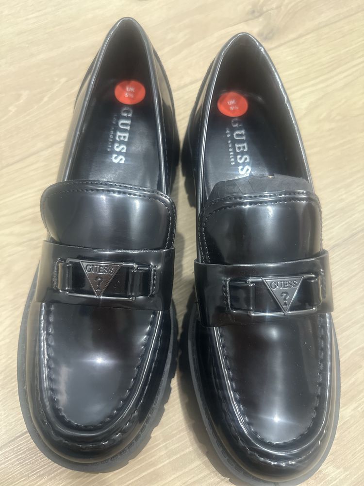 Guess новые лоферы