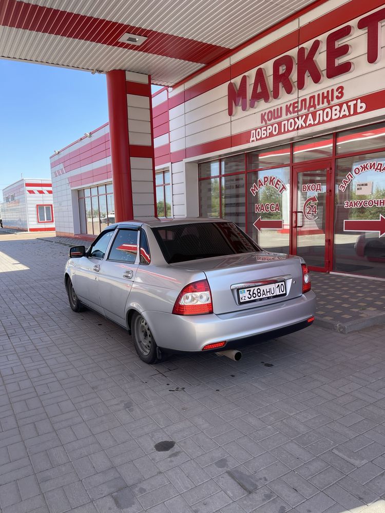 Продам приору 2007года