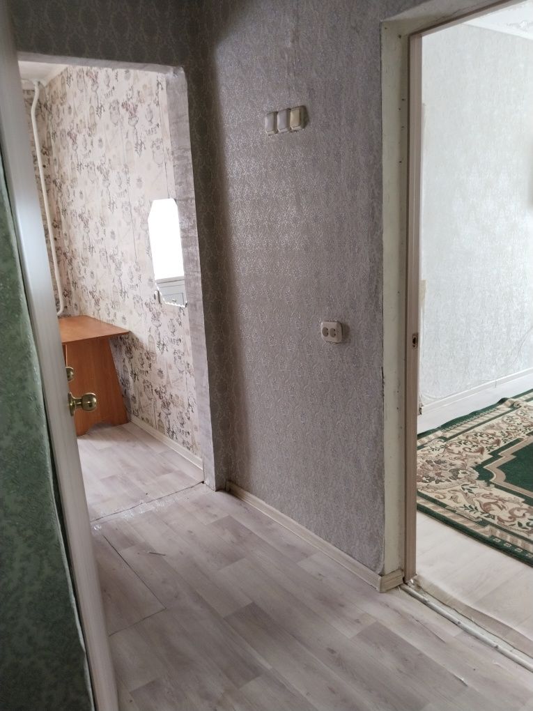 Продам, 2 комнатную квартиру,