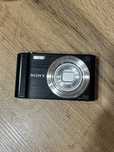 Цифровой фотоаппарат Sony