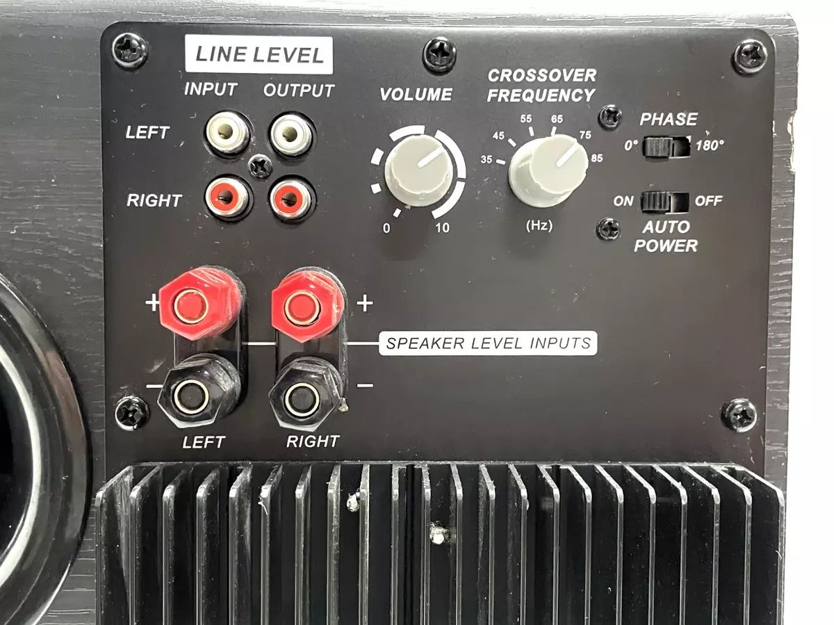 Сабвуфер Wharfedale Diamond SW 100