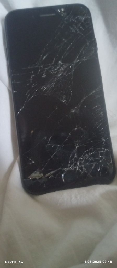 iPhone 7 продакм разбит экран