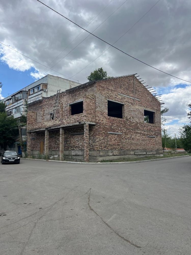 Коммерческое здание