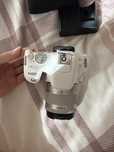 Продаю камеру Canon EOS 200D