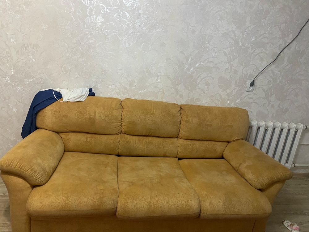 Диван отдам даром