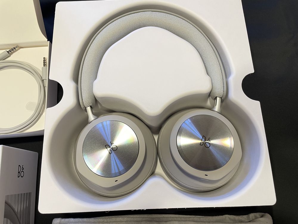 Срочно! Наушники полноразмерные Bang & Olufsen Beoplay Portal PC/PS5