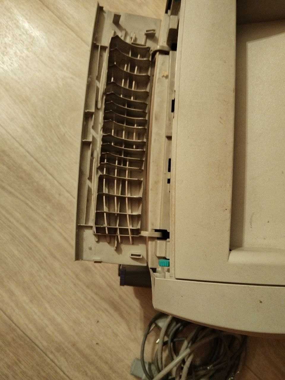 Продаю принтер HP LaserJet 1000 series