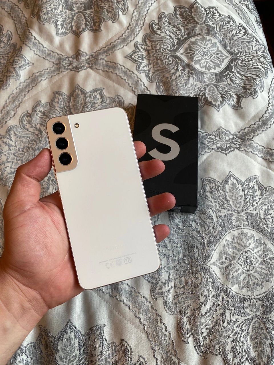 Samsung S22 plus 8/128gb