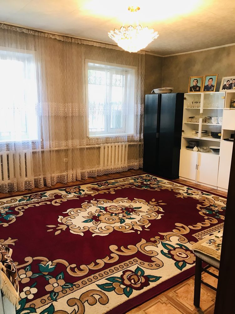 Продам дом в центре города срочно