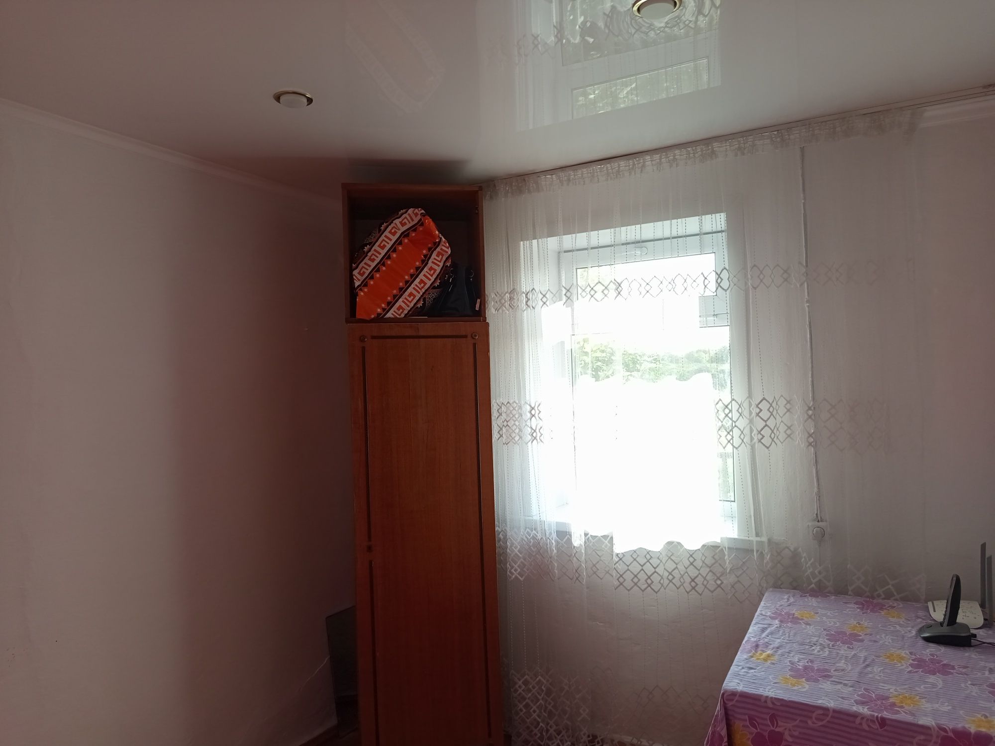 Продам дом 3 комнатная село Новопокровка