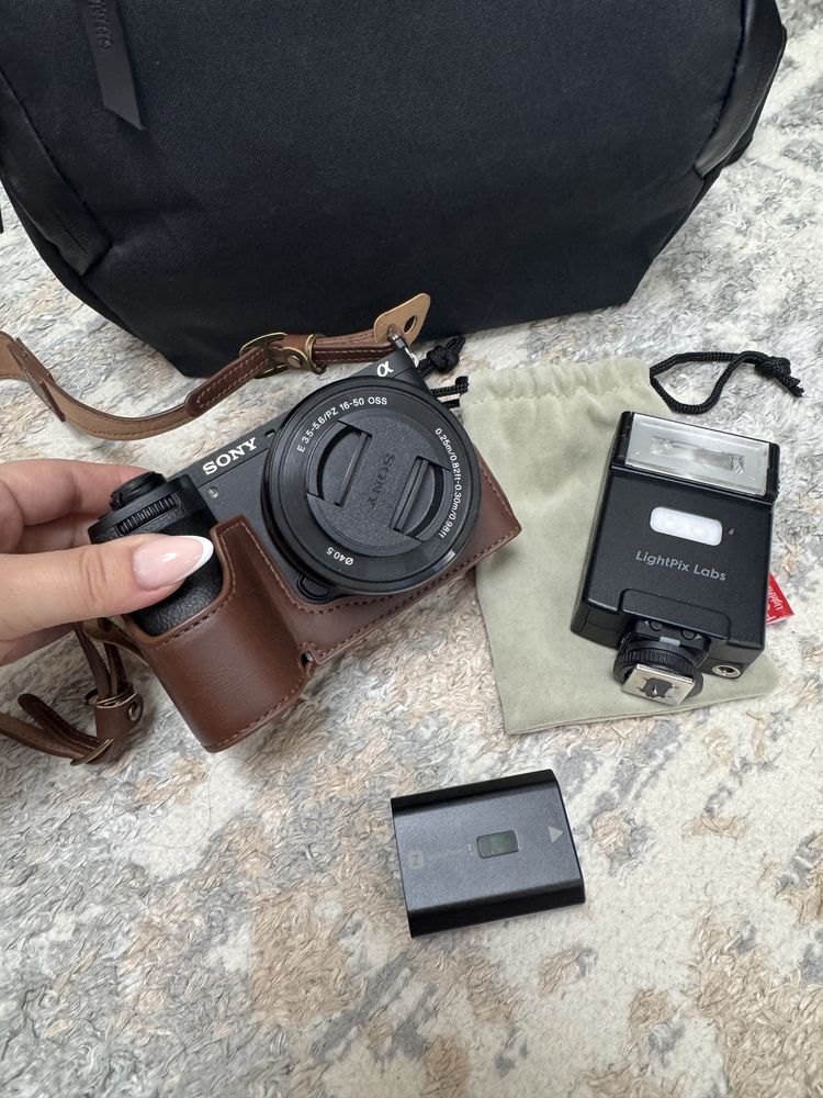 Камера SONY A6700
