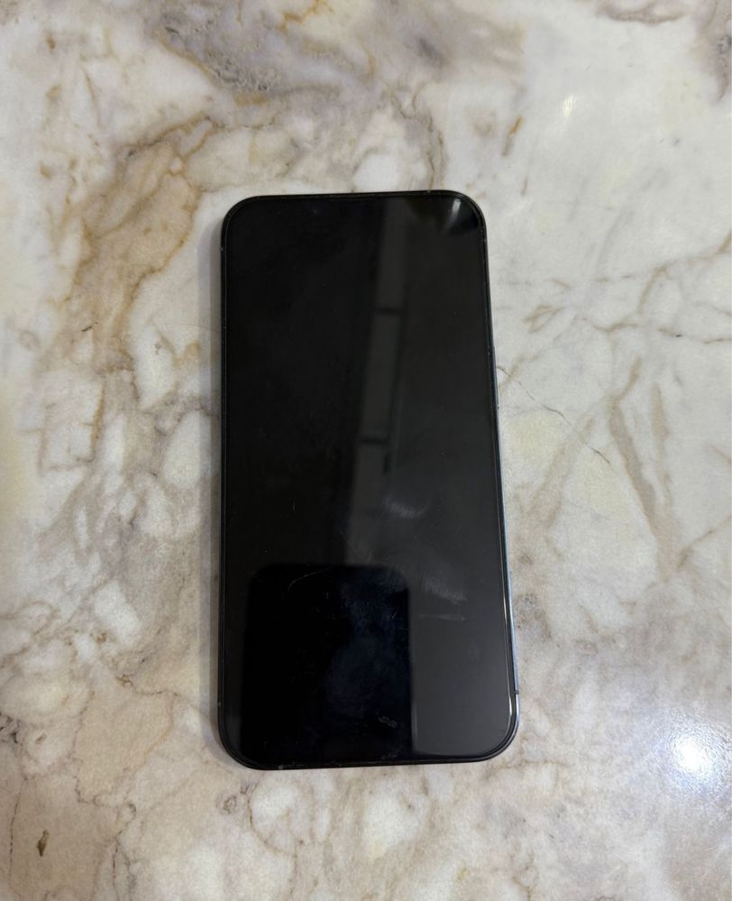 Продам Iphone 13 pro