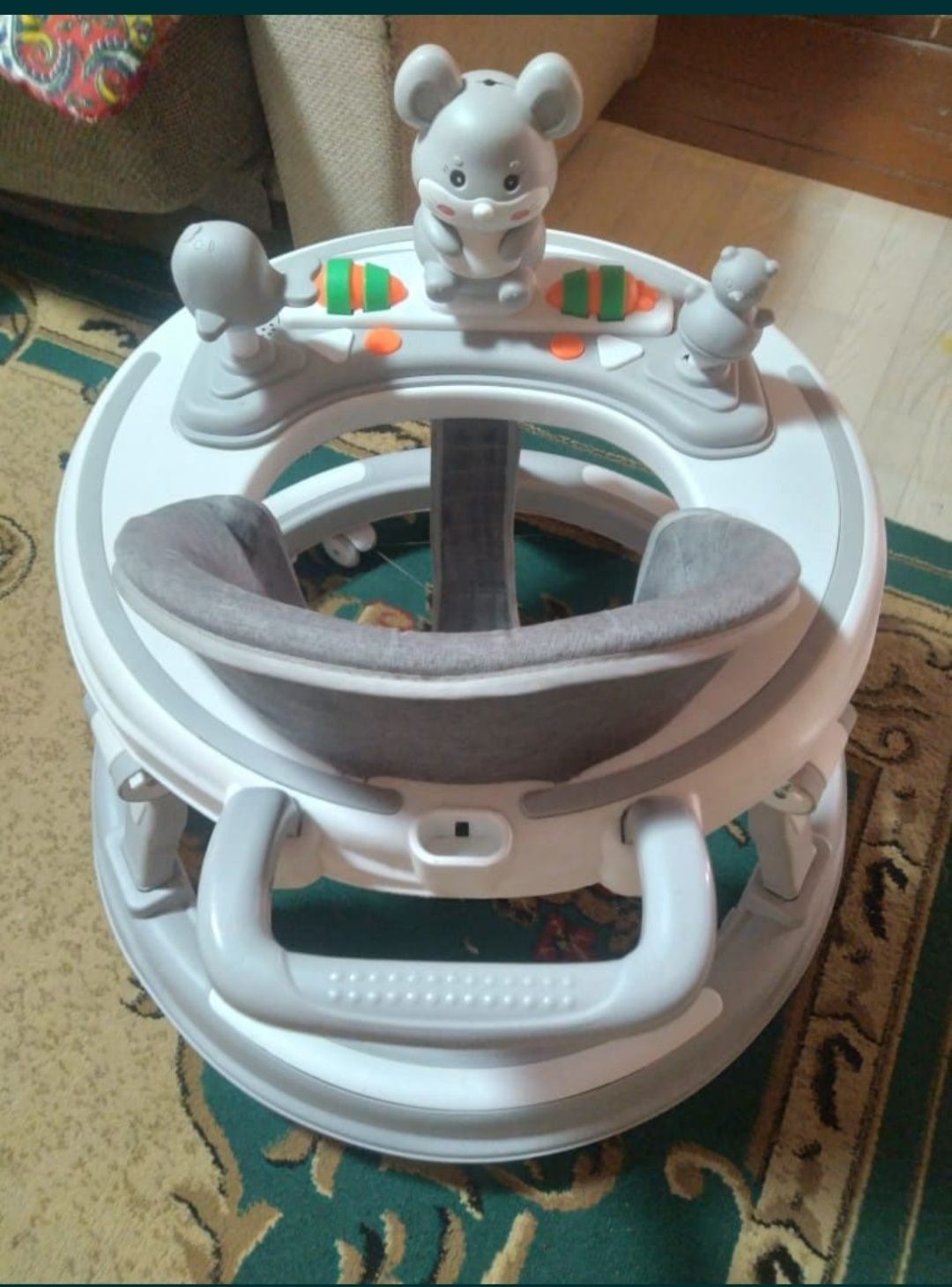 Ходунок + Кроватка-манеж + игрушки+ одежда