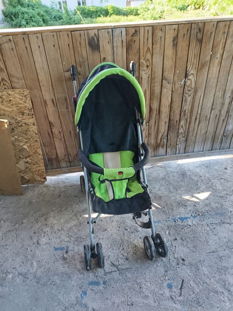 Продам детскую коляску