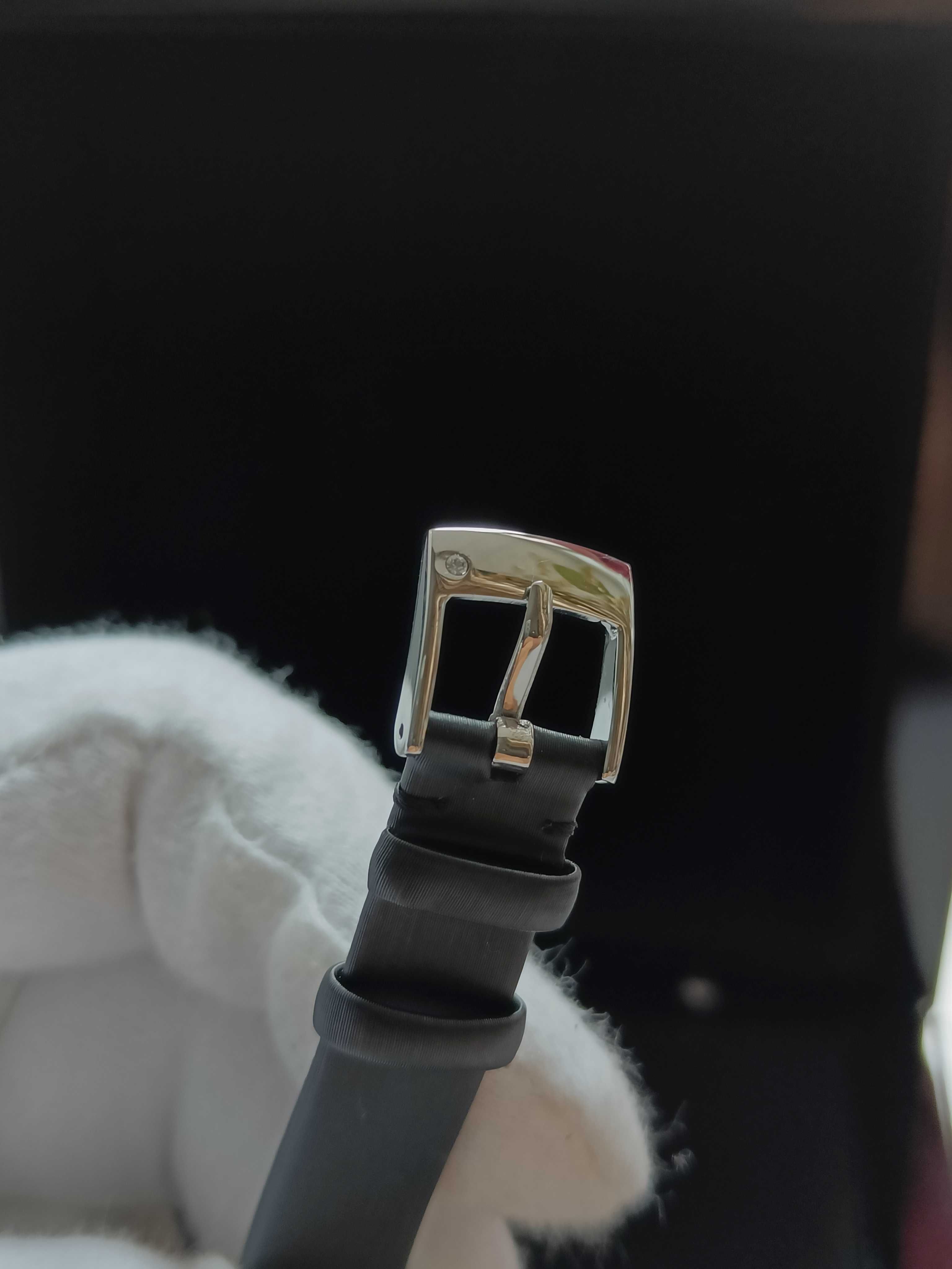 Продам женские часы супер качества Piaget
