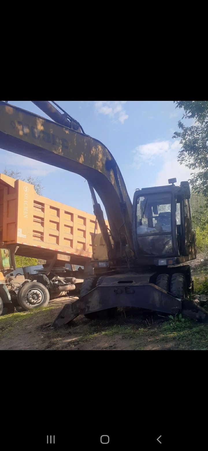 Срочно продам экскаватор ЕК-18 ТВЕКС 2006 г.в.