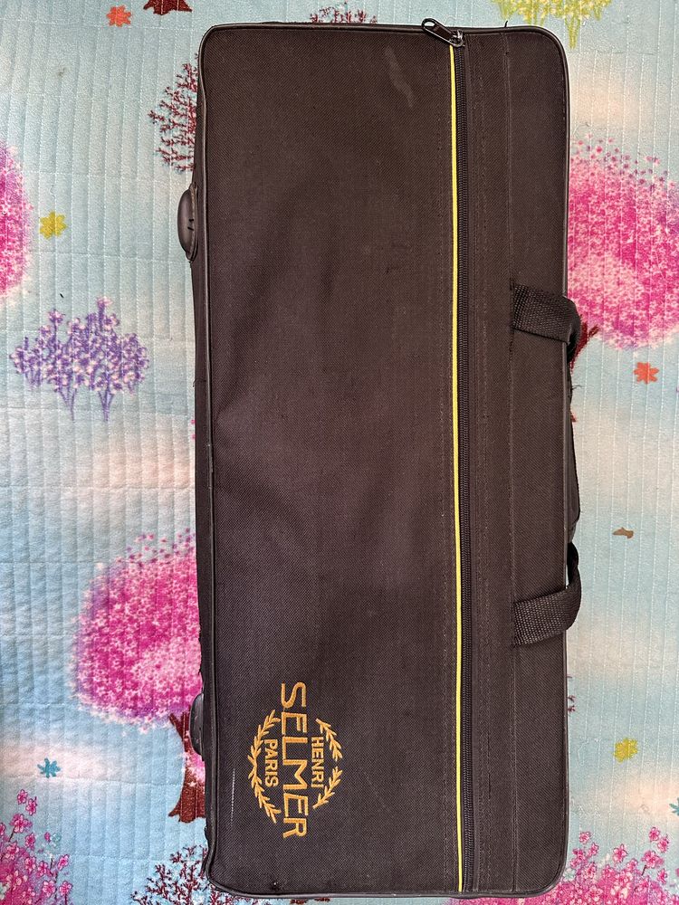 Саксафон  SELMER