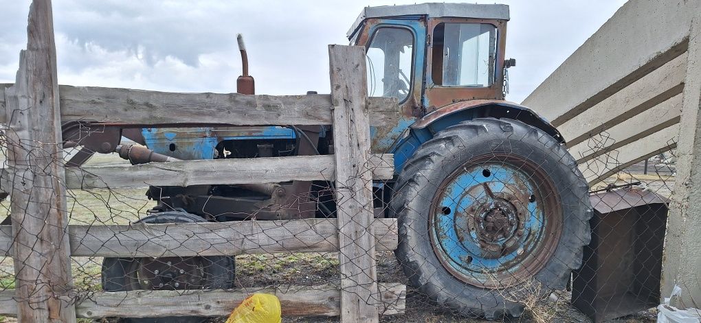 Продам трактор Мтз  Кун, сеновозка, косилка,грабли,волокуша