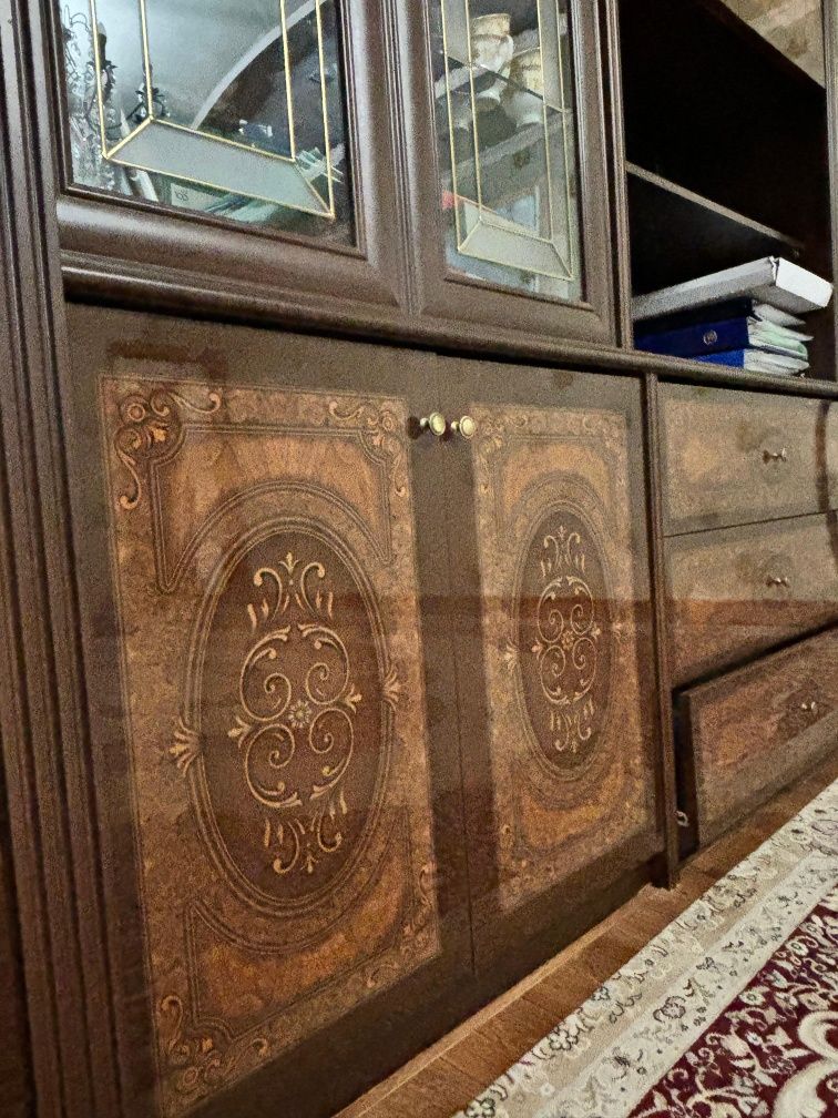 Шкаф сатылады срочноо