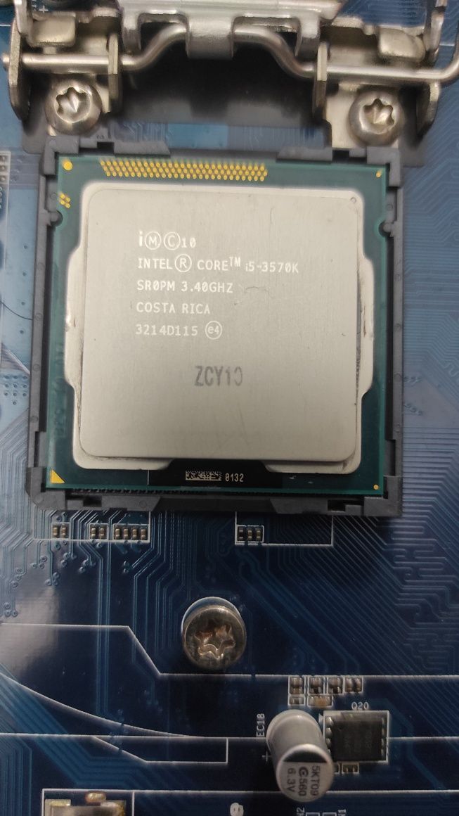 Процессоры LGA: 1151, 1150, 1155, 775 (список в описании)
