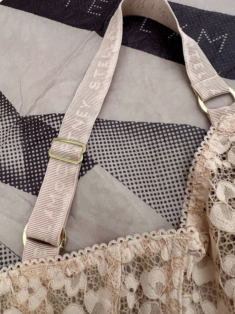 Дорогое брендовое итальянское белье бра бюстгальтер Stella McCartney