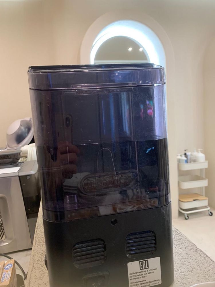 Кофемашина De Longhi продам