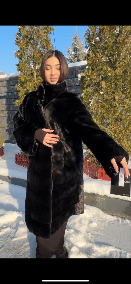 Норковые шубы в остатках по цене 23 года