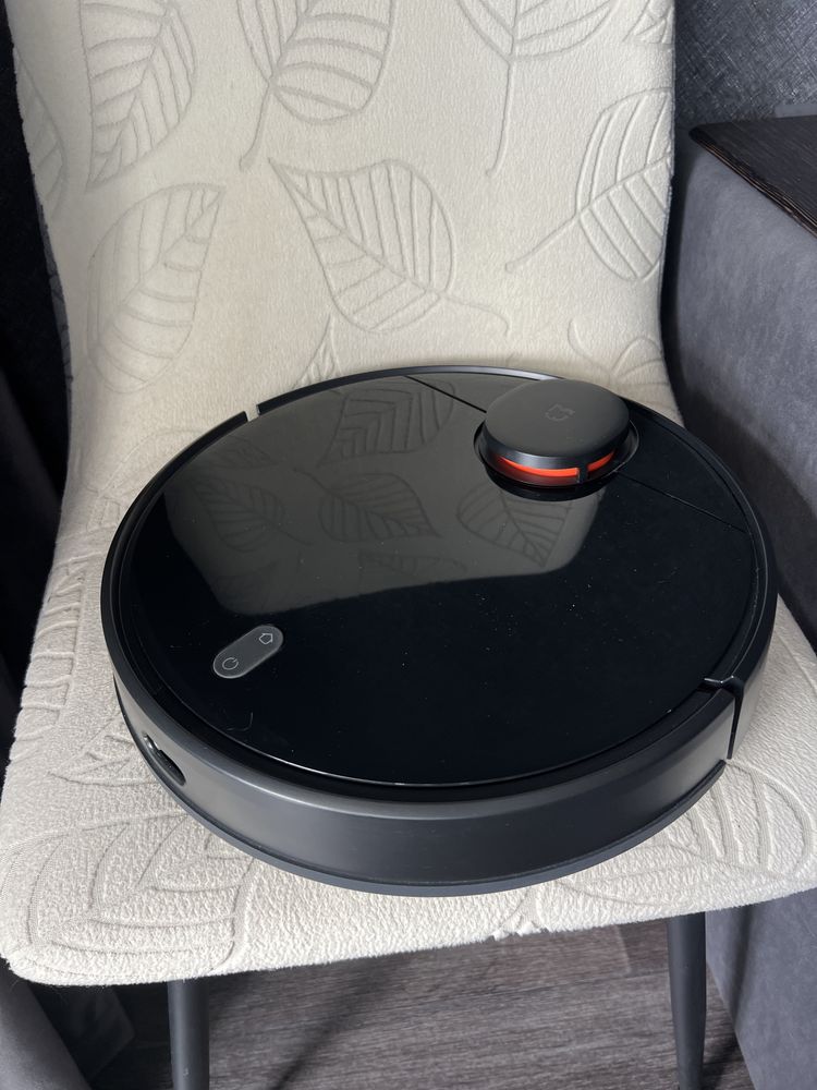 Xiaomi Robot Vacuum робот-пылесос