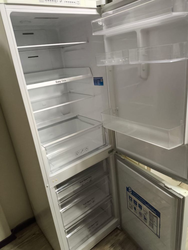 Samsung холодильник
