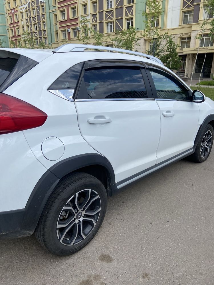 Авто  Tigoo 2 в отличном состоянии